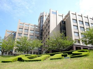 Ritsumeikan University, Biwako-Kusatsu campus - photo by Roy Halzenski